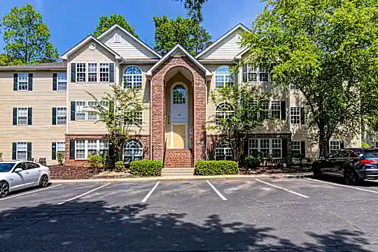 131 Ivy Glen Ct Photo 1