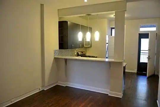 651 W Armitage Ave #1 Photo 2