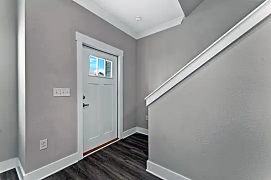 302 Date Palm Lane #VISTA Photo 2