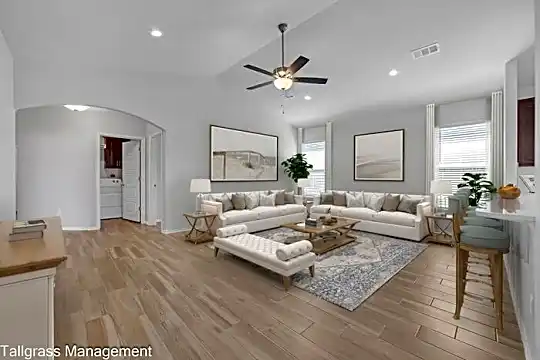 4314 W Un St Photo 1