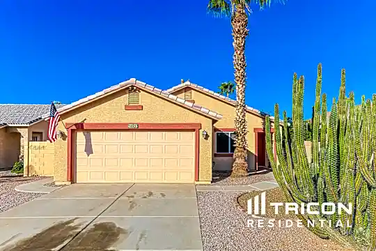 3480 S Moccasin Tr Photo 1