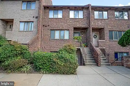 3735 Madison Ln #B Photo 1