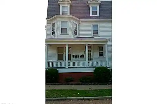 348 Washington St #4 Photo 1