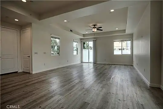 22223 S Normandie Ave Photo 2