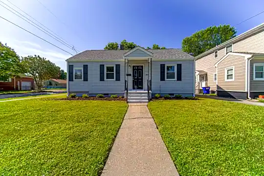 917 Albert Ave Photo 1