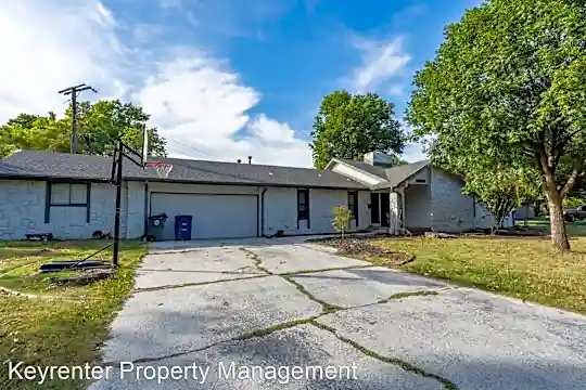 3364 S Allegheny Ave Photo 2