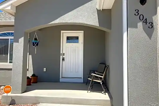 3043 Candice Ln Photo 2