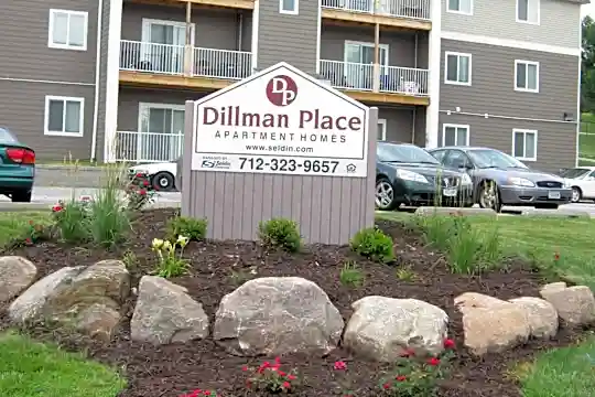 Jasper Place Photo 2