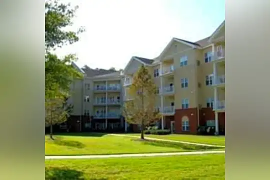 Valora at Homewood Apartments, University of Alabama at Birmingham