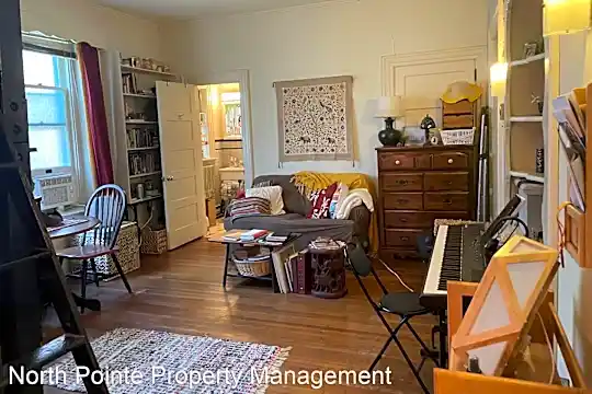 302 N Broad St Photo 1
