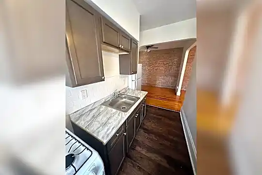 4806 Euclid Ave Photo 2