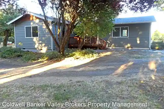 34020 NE Colorado Lake Drive Photo 2