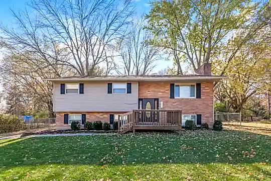 2635 Coldsprings Dr Photo 1