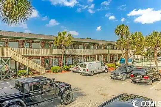 4516 Seaview St Photo 1