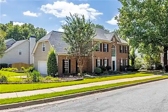 305 Kimball Trce Photo 2