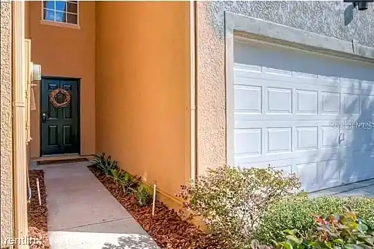 16315 Parkstone Palms Ct Photo 2