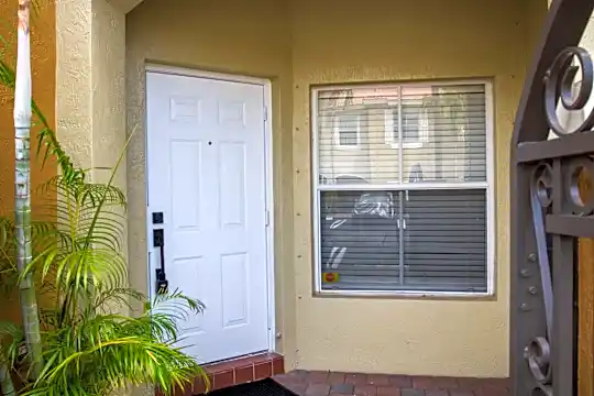 112 Lake Monterey Cir Photo 2
