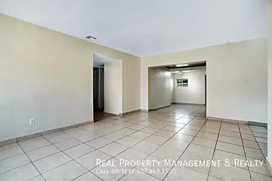 64 N. Alder Dr. Photo 2