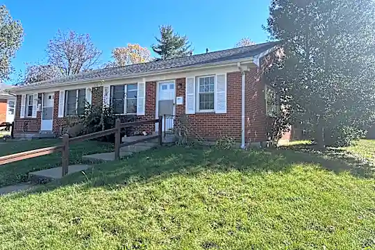 1986 Fair Oaks Dr Photo 1