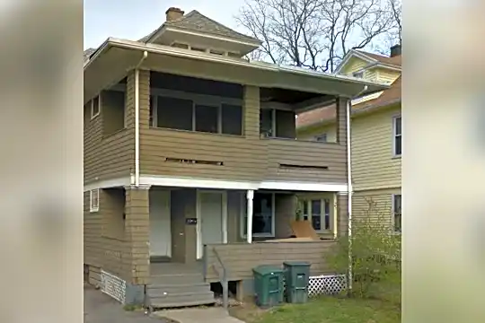 585 Conkey Ave Photo 1