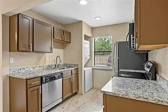 1500 N Carroll Ave #108 Photo 1
