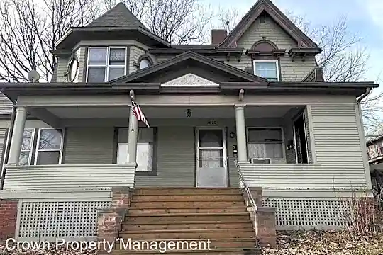 3820 S 24th St Photo 1
