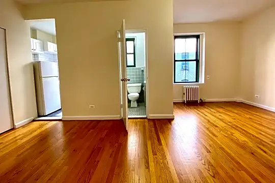 25 W 84th St