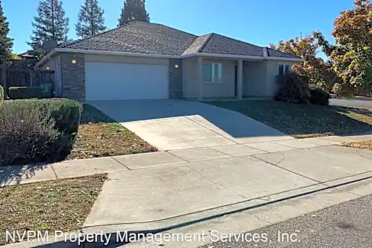 121 Delaney Dr Photo 2