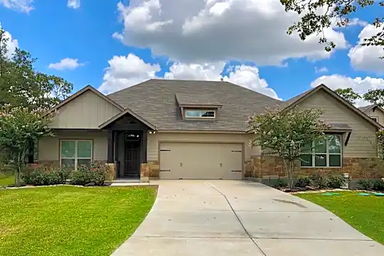 17293 Cedar Rock Ct Photo 1
