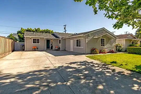 4927 Miramar Ave Photo 1