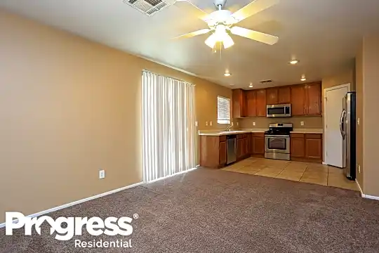 4973 Blue Marlin Ave Photo 2