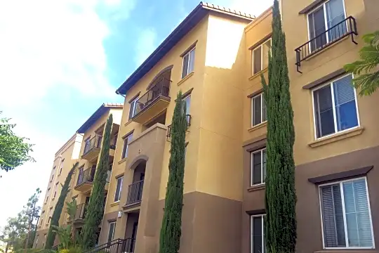 Palm Gate Apartments - 10800 Wright Rd, South Gate, CA 