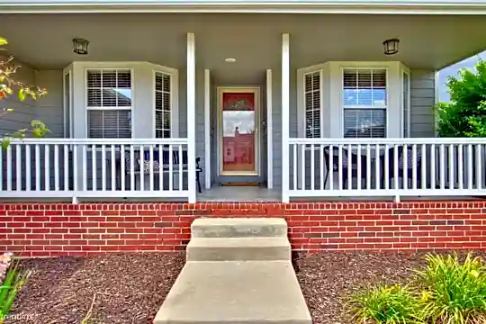 12110 E Ayesbury St Photo 1