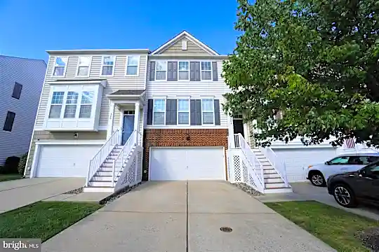 604 Ellison Dr Photo 1