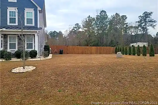 1524 creekwood rd Photo 2