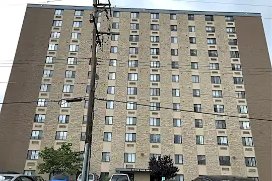 Beaver Falls Plaza Photo 1