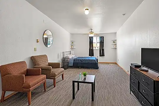 8411 WA-92 Photo 1