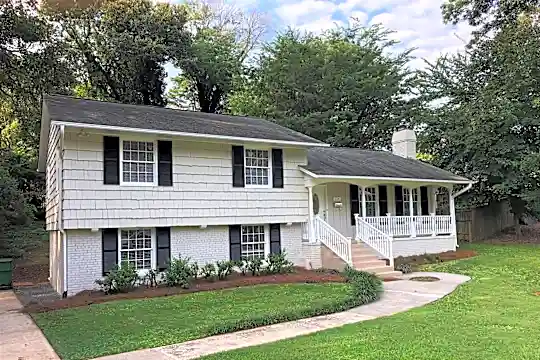 114 Scofield Rd Photo 1