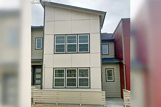 1596 Rose Quartz Heights Photo 1
