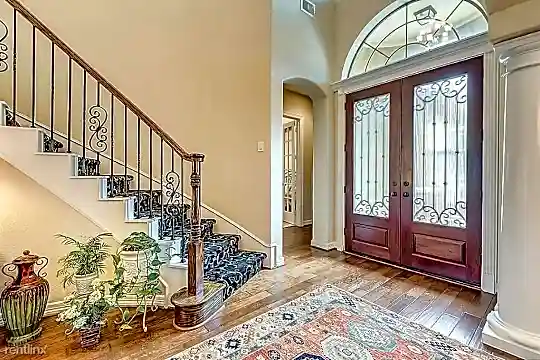 26022 Sebey Ridge Ln Photo 2