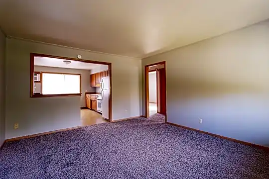 4849 N Bolton Ave #2 Photo 2