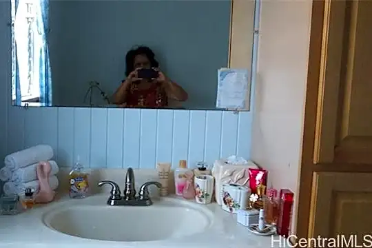 46-261 Kahuhipa St #109 Photo 1