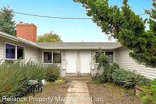 1225 Johnson St Photo 1