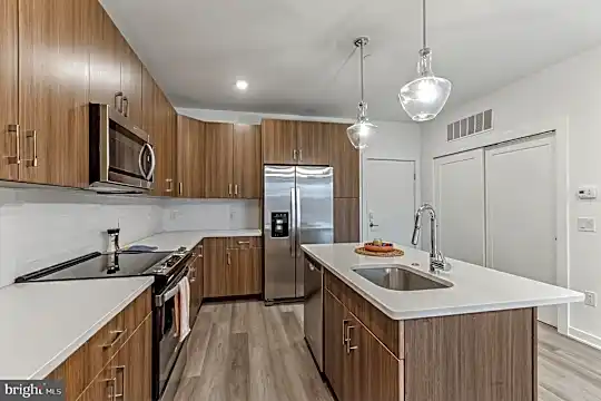 5801 Ridge Ave #206 Photo 1