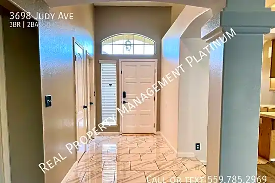 3698 Judy Ave Photo 2
