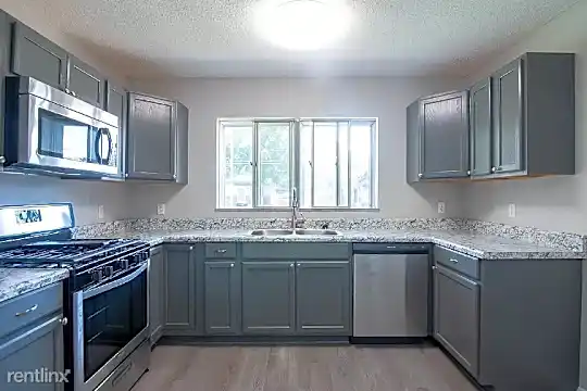 4208 Coffee Dr SW Photo 1