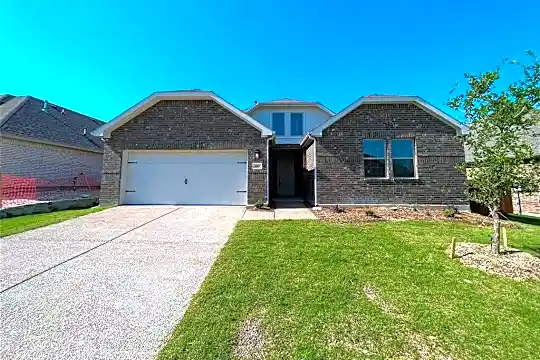 4007 Blue Stem Blvd Photo 1