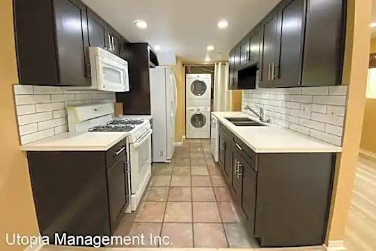 Lynn For Rent