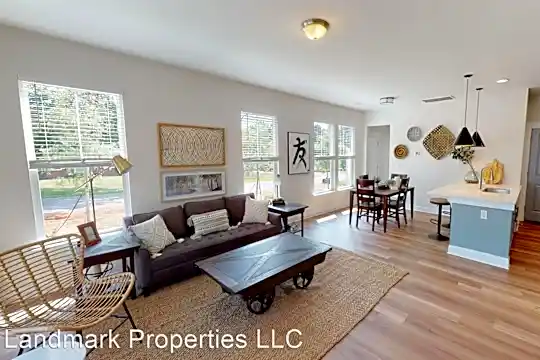 321 Voldemort St Unit 104 Photo 1