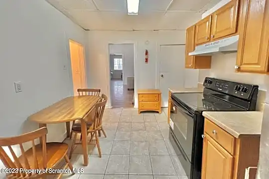 1219 Vine St Photo 2